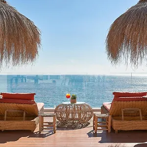 suite-deluxe-face-mer-apart-malaga-29017.1costadelsol.com/